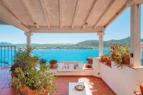 Casa Azzurra con Terrazza Vista Mare by Wonderful Italy